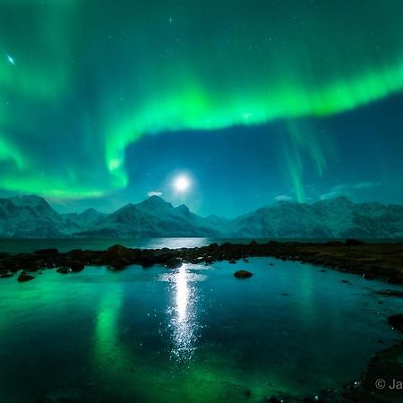 Lyngenfjord, Froyas Hus Vila Olderdalen Exterior foto